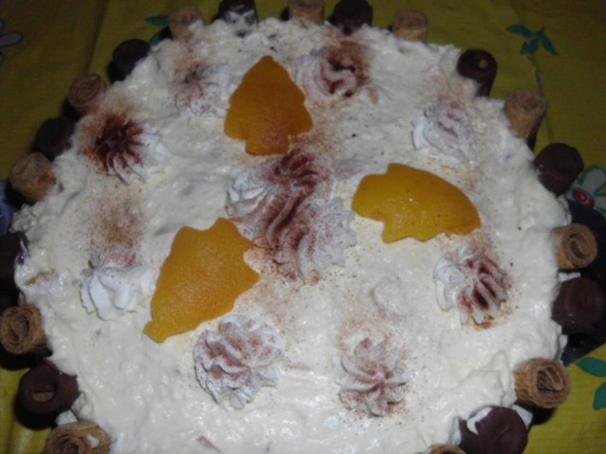 Weihnachtliche Pfirsich-Eierlikör-Torte - Rezept - Bild Nr. 2
