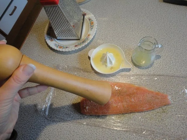 Rezept: Lachsfilet mit Knusper Kruste in Riesling Sauce & Dill Kartoffel Bild Nr. 2 Lachsfilet mit Knusper Kruste in Riesling Sauce & Dill Kartoffel - Rezept - Bild Nr. 2