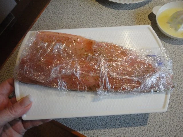 Rezept: Lachsfilet mit Knusper Kruste in Riesling Sauce & Dill Kartoffel Bild Nr. 3 Lachsfilet mit Knusper Kruste in Riesling Sauce & Dill Kartoffel - Rezept - Bild Nr. 3