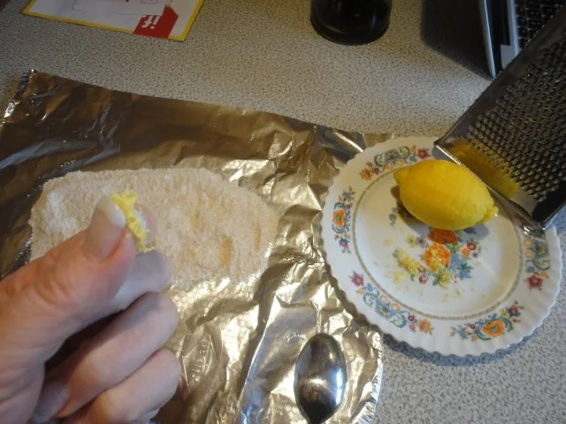 Rezept: Lachsfilet mit Knusper Kruste in Riesling Sauce & Dill Kartoffel Bild Nr. 6 Lachsfilet mit Knusper Kruste in Riesling Sauce & Dill Kartoffel - Rezept - Bild Nr. 6