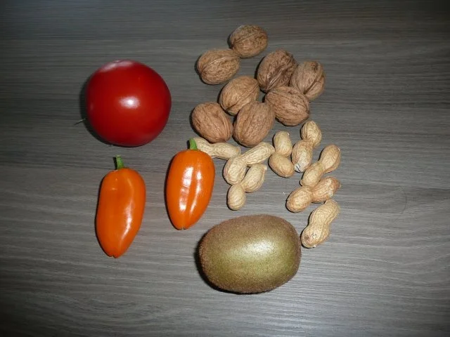 Bratwurst, Pommes ,Feldsalat - Rezept - Bild Nr. 2