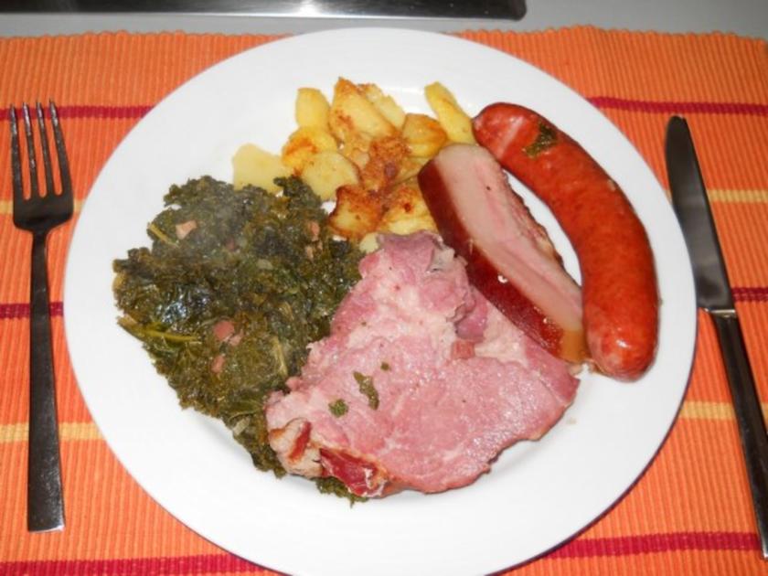 Grünkohl mit Kasseler und Kohlwurst