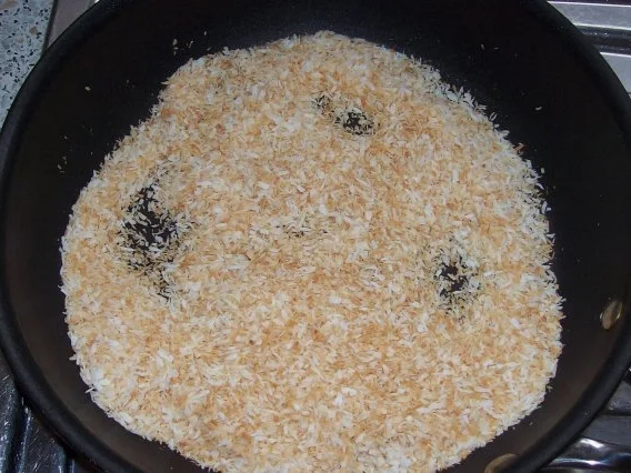 Weihnachtliches Stollen-Früchtebrot mit Kokos und Marzipan - Rezept - Bild Nr. 9