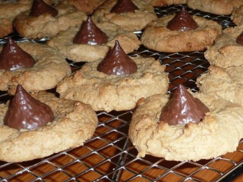 Erdnuss Plätzchen ca 80 Stk - 425 kcal/100g