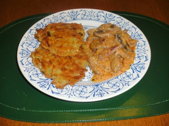 Bœuf Stroganoff  mit Kartoffelrösti - Rezept
