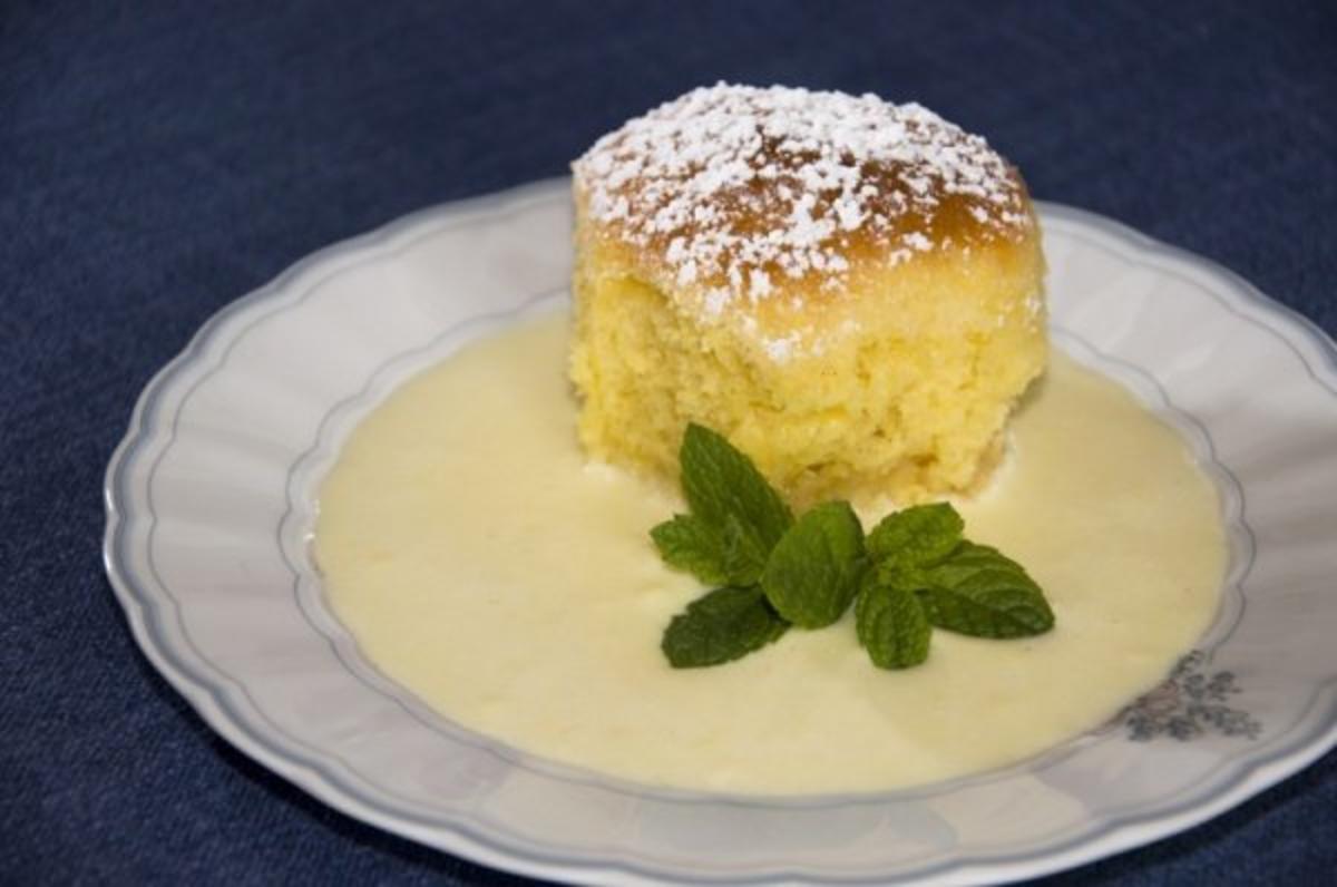 Dampfnudeln mit Mehl und Hefe - Rezept mit Bild - kochbar.de