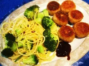 Rezept: Broccoli-Spaghetti - fruchtig und scharf zugleich Broccoli-Spaghetti - fruchtig und scharf zugleich - Rezept