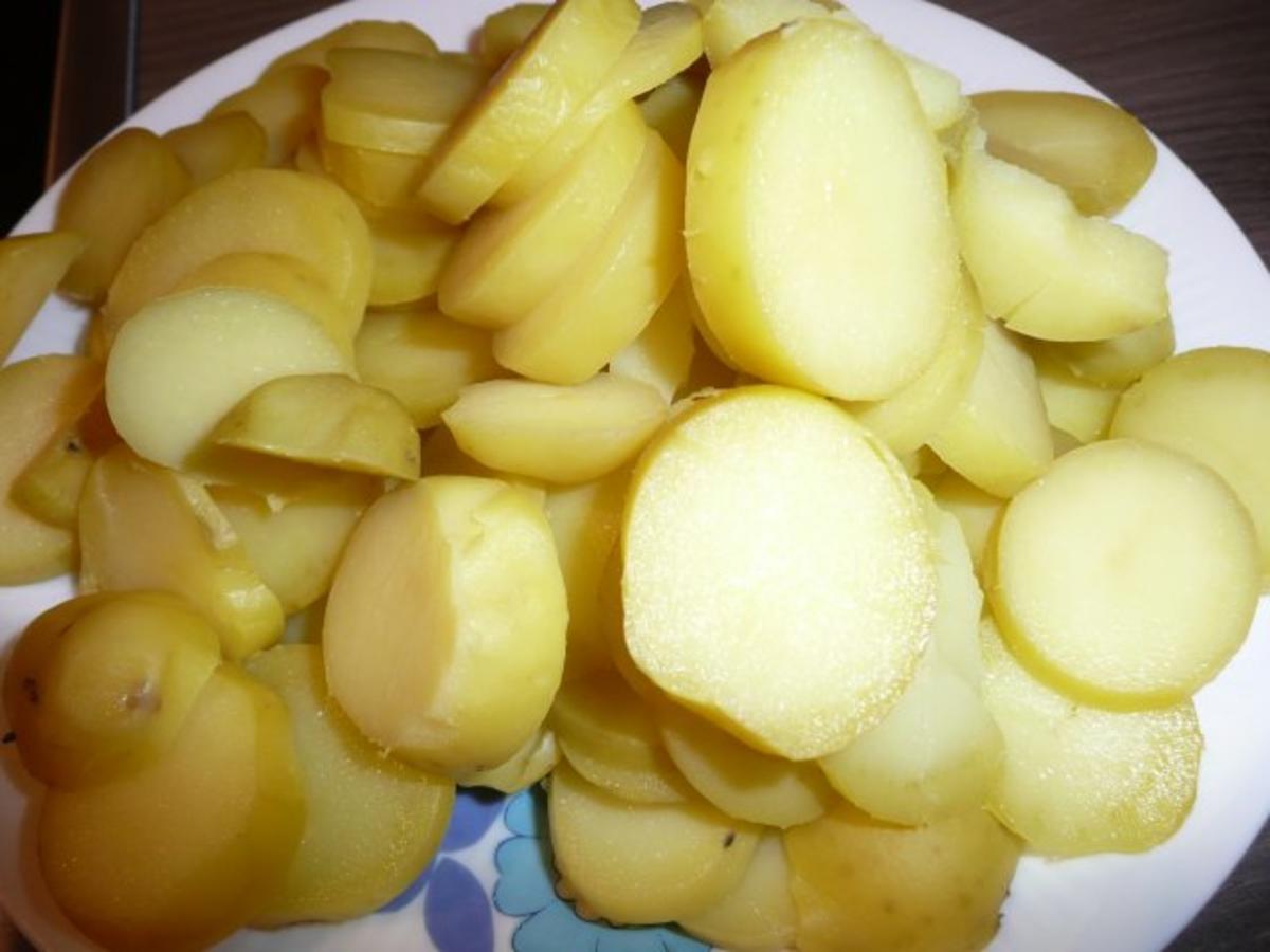 Kartoffelsalat warm,dazu Fleischkäse selber gebacken. - Rezept - Bild Nr. 5