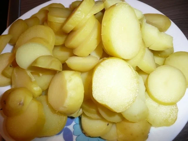 Rezept: Kartoffelsalat warm,dazu Fleischkäse selber gebacken. Bild Nr. 5 Kartoffelsalat warm,dazu Fleischkäse selber gebacken. - Rezept - Bild Nr. 5