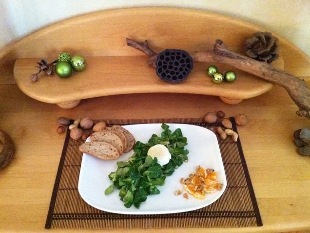 Feldsalat mit Walnüssen an Clementinen Vinaigrette - Rezept