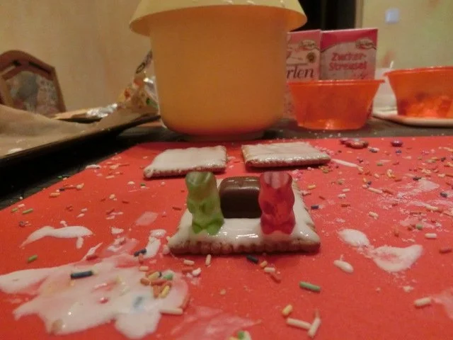 Rezept: Hexenhäuschen Bild Nr. 5 Hexenhäuschen - Rezept - Bild Nr. 5