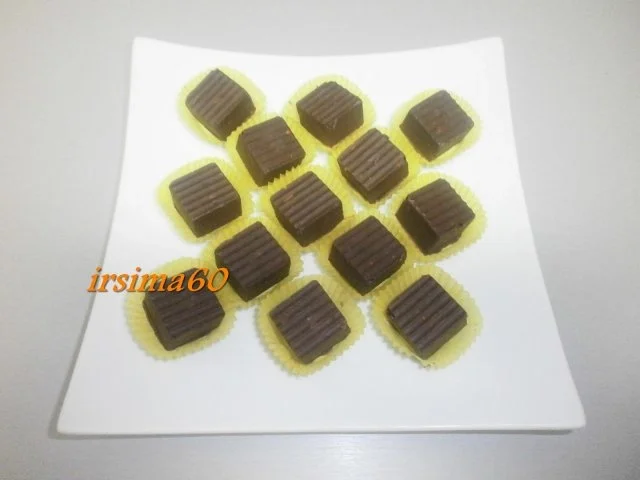 Rezept: Weihnachts Pralinen Bild Nr. 2 Weihnachts Pralinen - Rezept - Bild Nr. 2