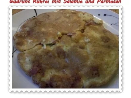 Rezept: Eier: Rührei mit Salamie und Parmesan Eier: Rührei mit Salamie und Parmesan - Rezept