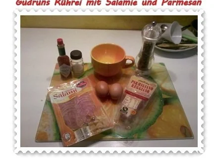 Rezept: Eier: Rührei mit Salamie und Parmesan Bild Nr. 2 Eier: Rührei mit Salamie und Parmesan - Rezept - Bild Nr. 2
