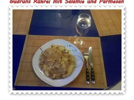 Rezept: Eier: Rührei mit Salamie und Parmesan Bild Nr. 8 Eier: Rührei mit Salamie und Parmesan - Rezept - Bild Nr. 8