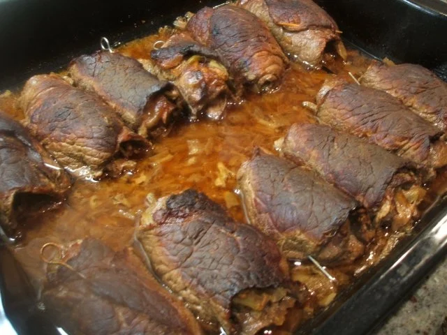 Rezept: Fleisch: Klassische Rindsrouladen Bild Nr. 6 Fleisch: Klassische Rindsrouladen - Rezept - Bild Nr. 6