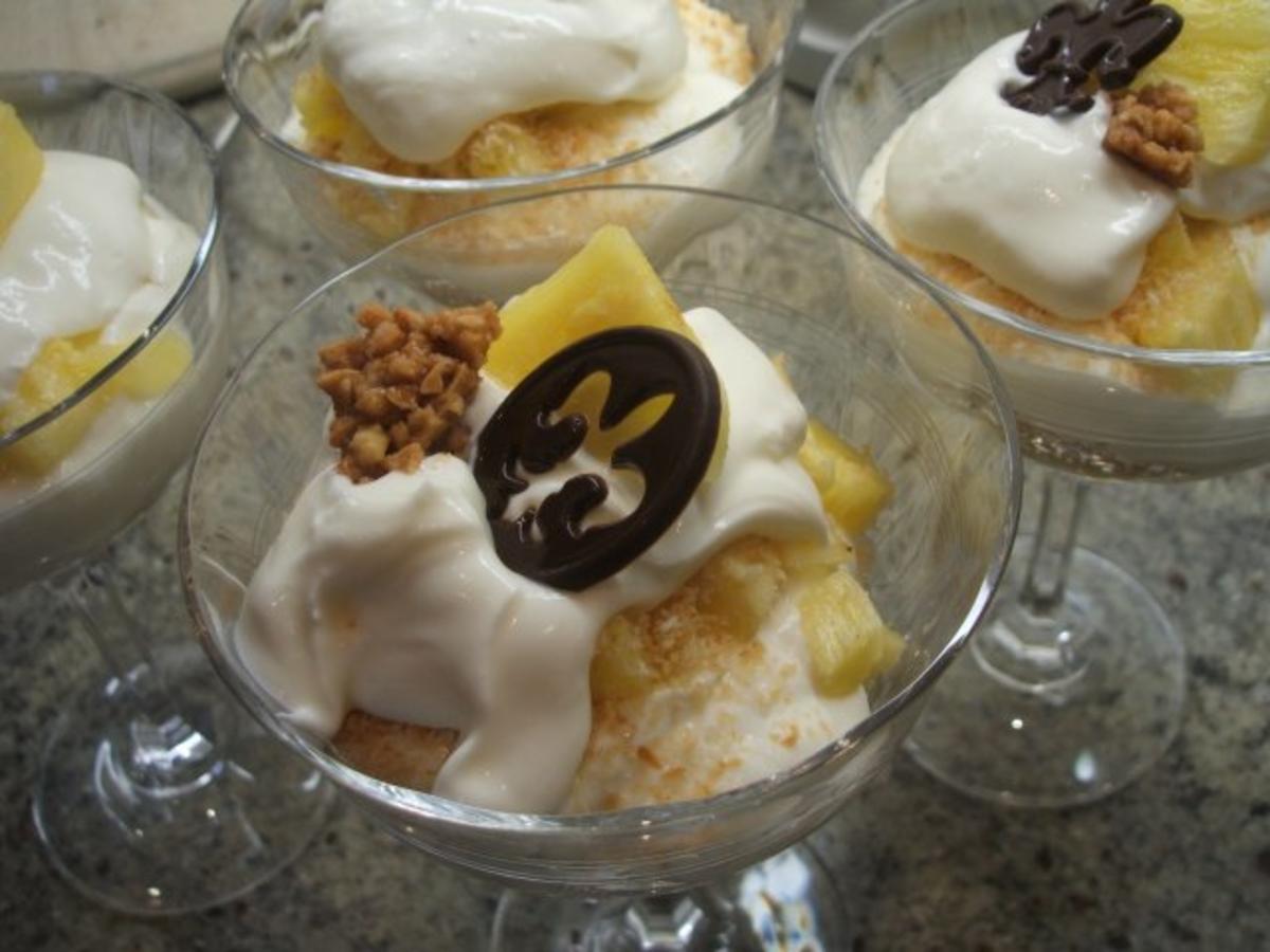 Dessert: Quark-Dessert mit frischen Ananas und Kokos - Rezept - kochbar.de