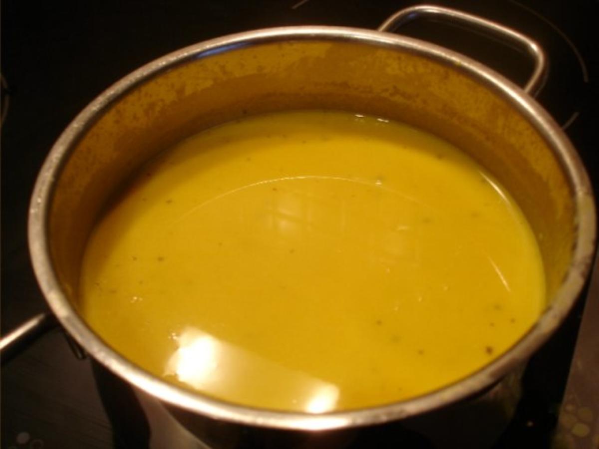 Gelbe – Paprikasuppe mit karamellisierten Walnüssen - Rezept - Bild Nr. 11