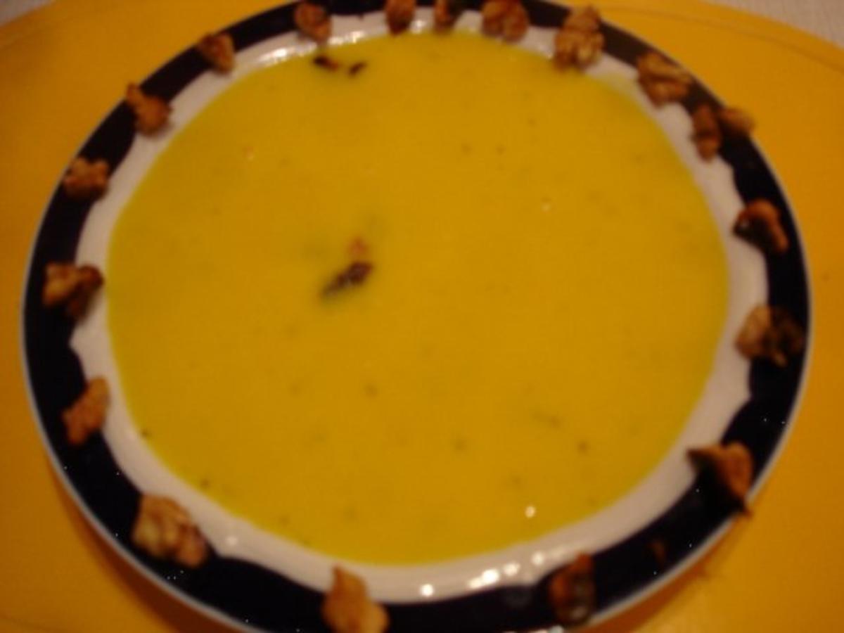 Gelbe – Paprikasuppe mit karamellisierten Walnüssen - Rezept - Bild Nr. 17