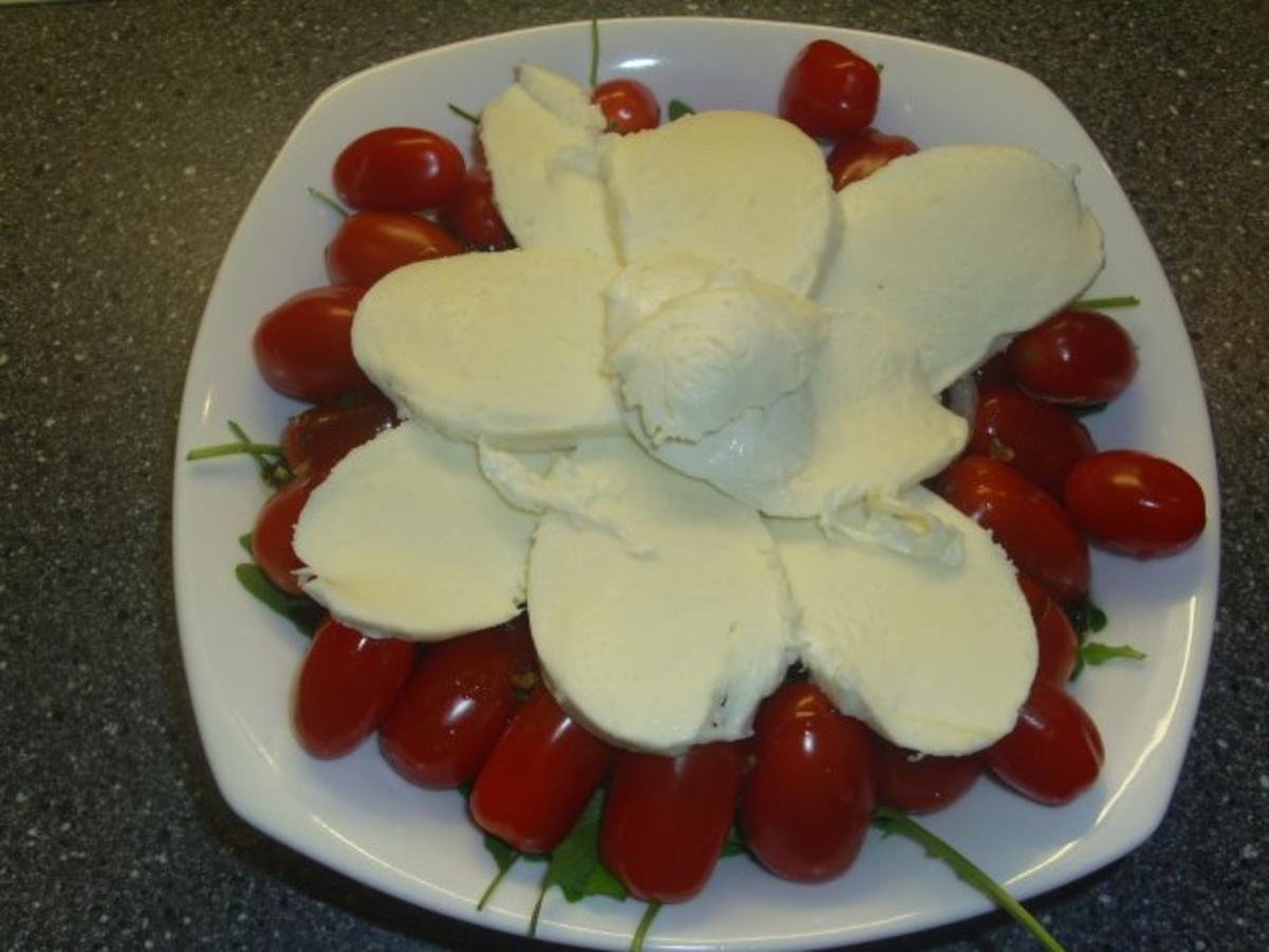 Rucola-Mozzarella Salat - Rezept - Bild Nr. 5
