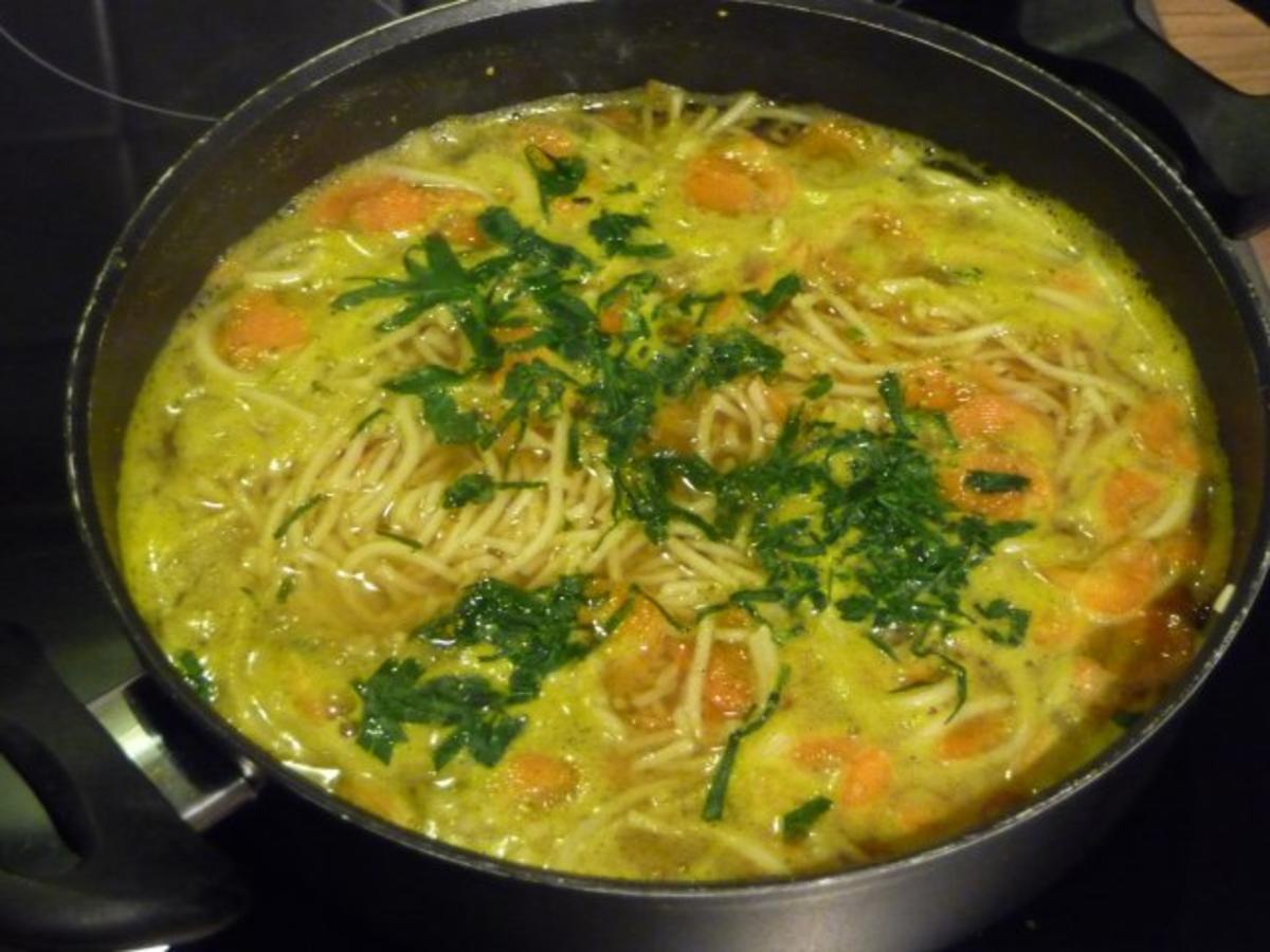 Suppen & Eintöpfe :  Heißes Süppchen zum Wieder-gesund-werden - Rezept