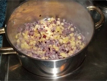 Rezept: Festliches Preiselbeerrotkohl Bild Nr. 7 Festliches Preiselbeerrotkohl - Rezept - Bild Nr. 7