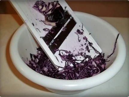 Rezept: Festliches Preiselbeerrotkohl Bild Nr. 3 Festliches Preiselbeerrotkohl - Rezept - Bild Nr. 3