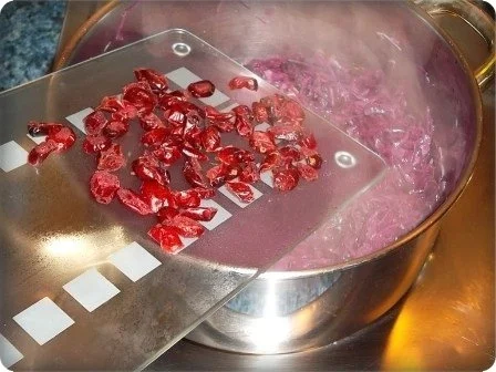 Rezept: Festliches Preiselbeerrotkohl Bild Nr. 15 Festliches Preiselbeerrotkohl - Rezept - Bild Nr. 15