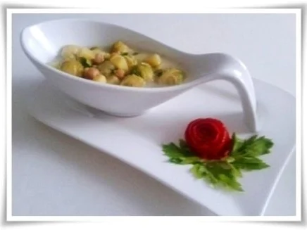 Rezept: Rosenkohl- Kichererbsensuppe Bild Nr. 17 Rosenkohl- Kichererbsensuppe - Rezept - Bild Nr. 17