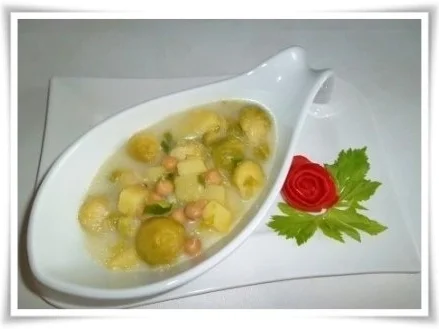 Rezept: Rosenkohl- Kichererbsensuppe Bild Nr. 16 Rosenkohl- Kichererbsensuppe - Rezept - Bild Nr. 16