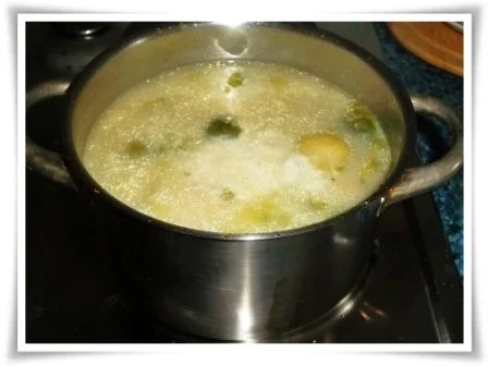 Rezept: Rosenkohl- Kichererbsensuppe Bild Nr. 12 Rosenkohl- Kichererbsensuppe - Rezept - Bild Nr. 12