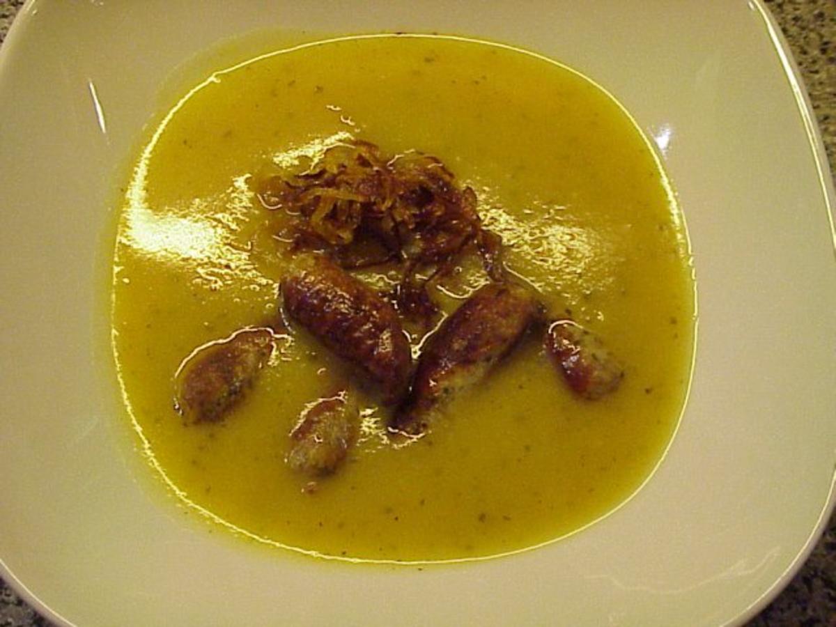 Kartoffelsuppe mit Nürnberger Würstchen - Rezept - kochbar.de