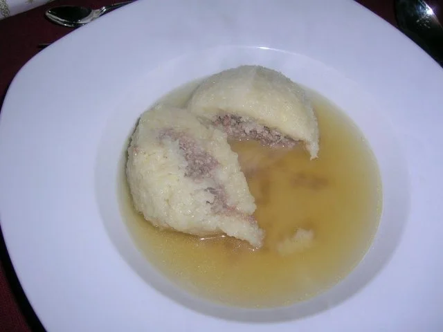 gefüllte Kartoffelklöße - rustikale aber leckere Hausmannskost - Rezept - Bild Nr. 3