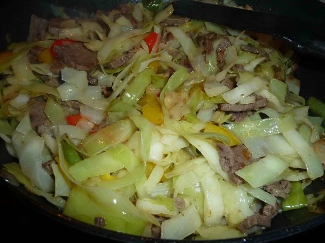 Rezept: Weißkohl-Gyros-Pfanne Bild Nr. 6 Weißkohl-Gyros-Pfanne - Rezept - Bild Nr. 6