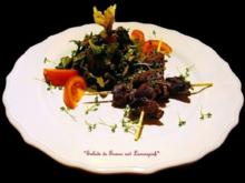 Salade de Tirana mit Lammspieße - Rezept