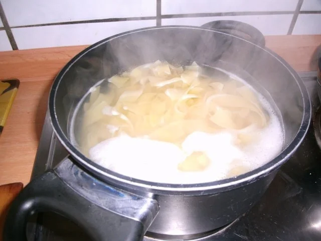 Lachs in Weißwein- Sauce - Rezept - Bild Nr. 3