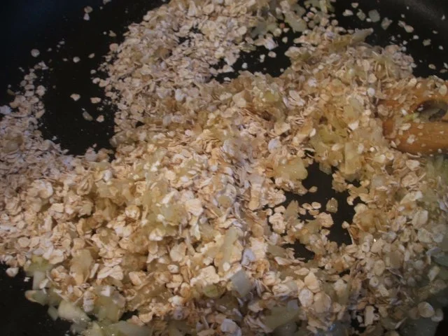 Vollkost: Haferflocken-Bratlinge mit Blattspinat - Rezept - Bild Nr. 4