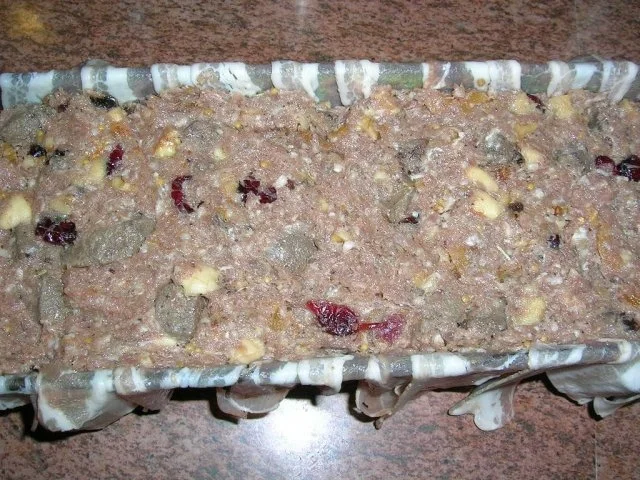 Rezept: Pastete, französische Art mit Walnüssen - als Vorspeise oder kleines Hauptgericht Bild Nr. 5 Pastete, französische Art mit Walnüssen - als Vorspeise oder kleines Hauptgericht - Rezept - Bild Nr. 5