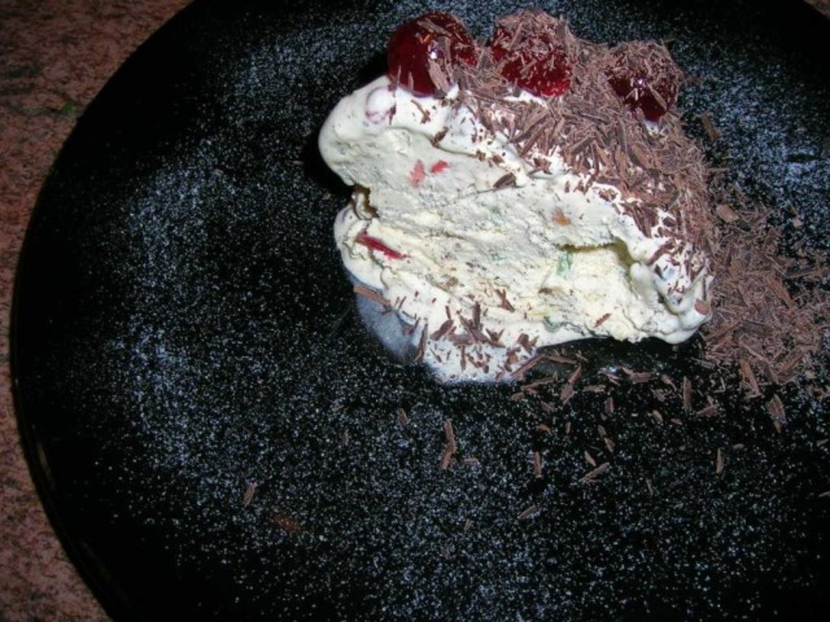 Eisbombe Cassata (eine sizilianische Spezialität) - Rezept - kochbar.de