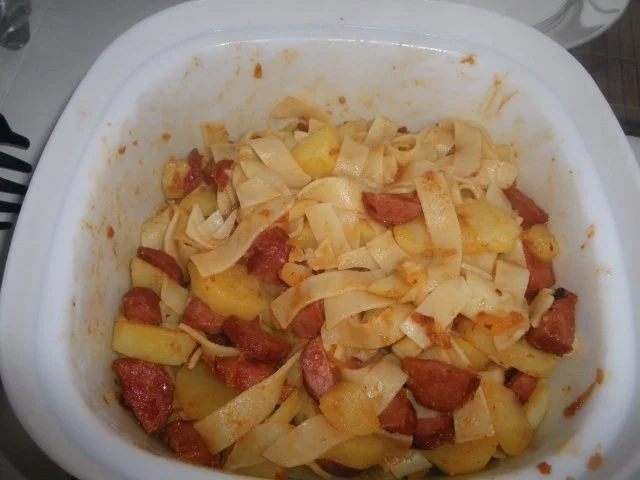 Rezept: Cabanossi mit Kartoffeln und Nudeln Bild Nr. 6 Cabanossi mit Kartoffeln und Nudeln - Rezept - Bild Nr. 6