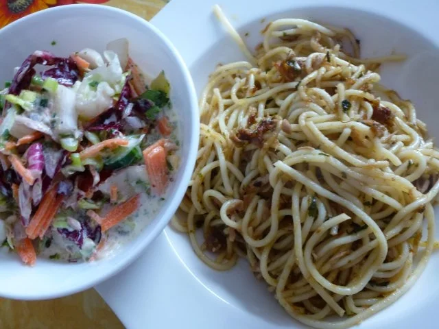 Rezept: Scharfe Knoblauchspaghetti mit Thunfisch Bild Nr. 4 Scharfe Knoblauchspaghetti mit Thunfisch - Rezept - Bild Nr. 4