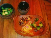 Adventssalat mit pikantem Hühnchen, Käseecke und Wintergemüse - Rezept