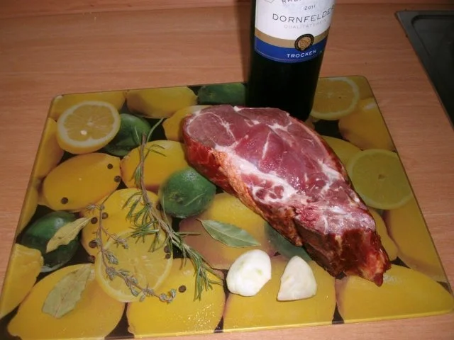 Rezept: Kasselerbraten in Rotweinsoße Bild Nr. 3 Kasselerbraten in Rotweinsoße - Rezept - Bild Nr. 3