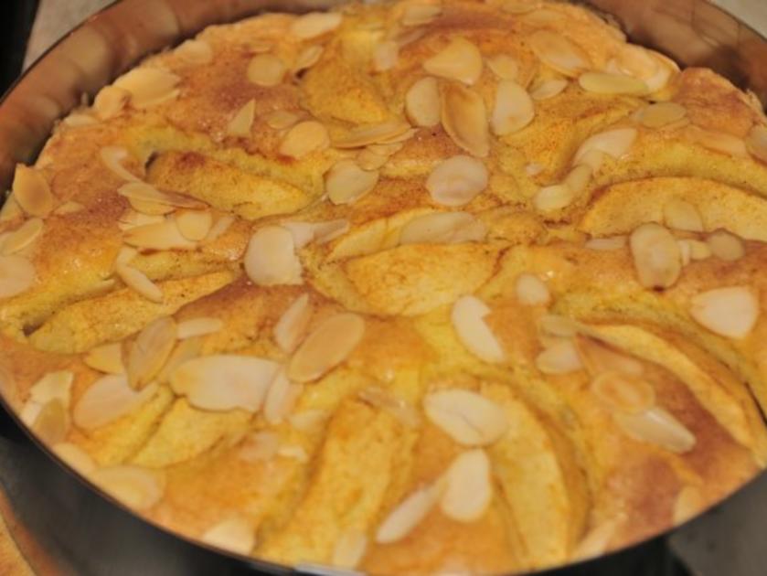 Kuchenzwerg: Apfel-Eierlikör-Kuchen - Rezept - kochbar.de