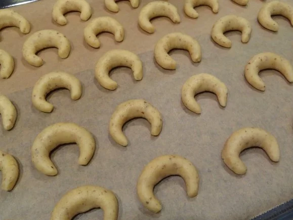 Rezept: Vanillekipferl Bild Nr. 3 Vanillekipferl - Rezept - Bild Nr. 3