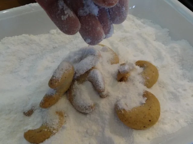 Rezept: Vanillekipferl Bild Nr. 5 Vanillekipferl - Rezept - Bild Nr. 5