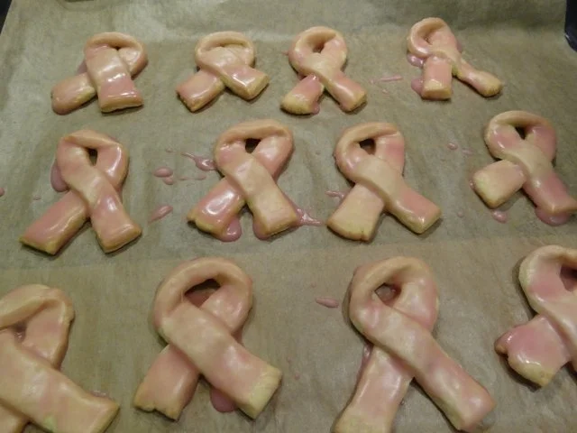 Rezept: Anis - Kirsch - Schleifen Anis - Kirsch - Schleifen - Rezept