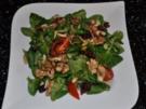 Feldsalat mit Walnüssen - Rezept