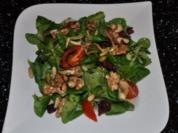 Feldsalat mit Walnüssen - Rezept