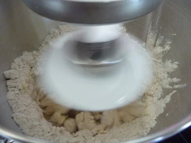 Rezept: Brot & Brötchen : Meine Zwiebel - Kartoffelbrötchen...mal wieder einfach drauf los... Bild Nr. 4 Brot & Brötchen : Meine Zwiebel - Kartoffelbrötchen...mal wieder einfach drauf los... - Rezept - Bild Nr. 4